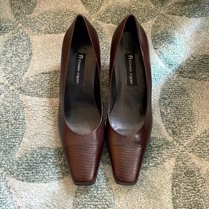Etienne Aigner Heeled Pumps